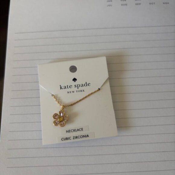 Kate Spade Fleurette pendant - Picture 2 of 3